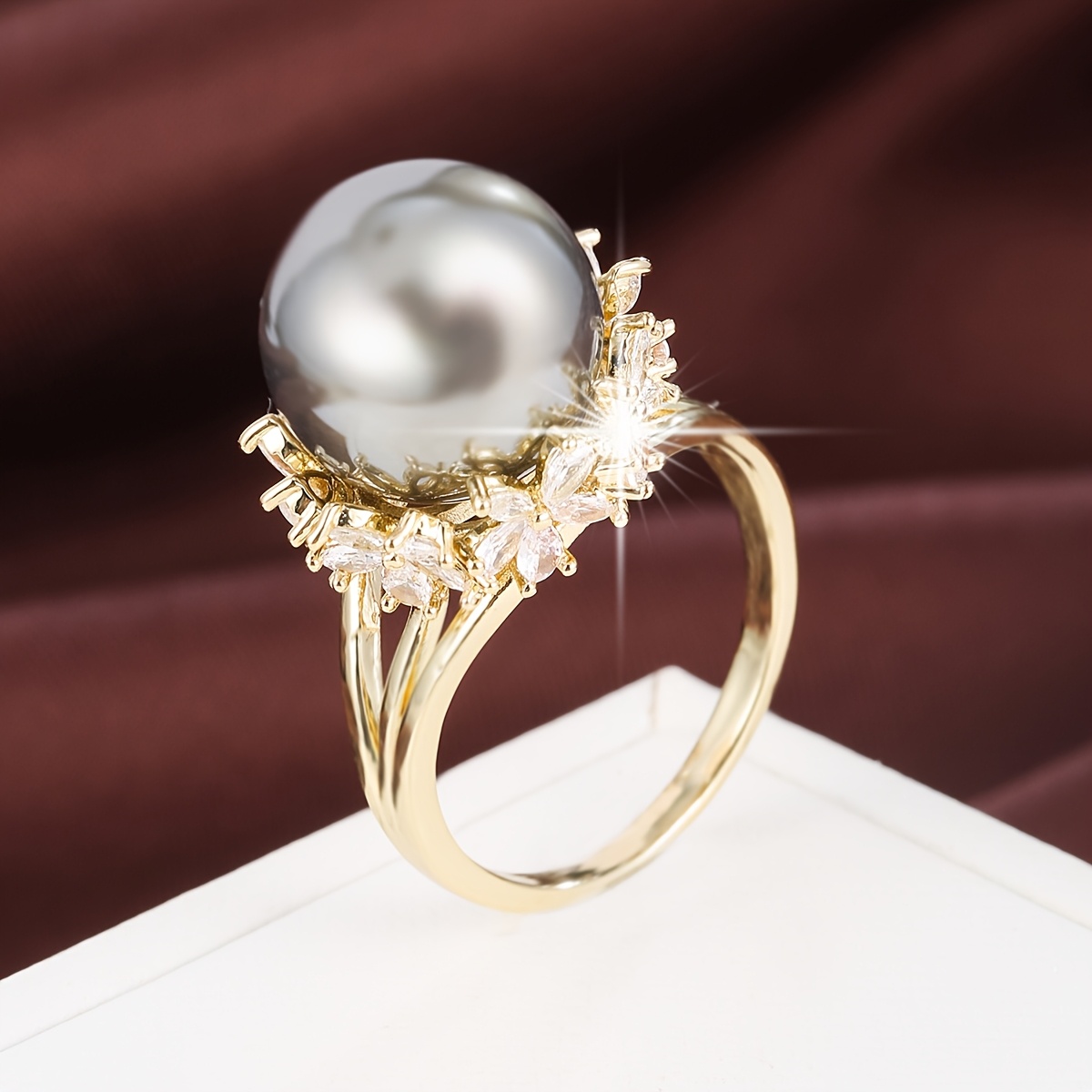 Women's Stylish Floral Design Ring with Zirconia & Pearls